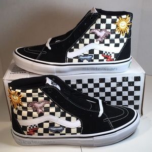 listing-status-banner